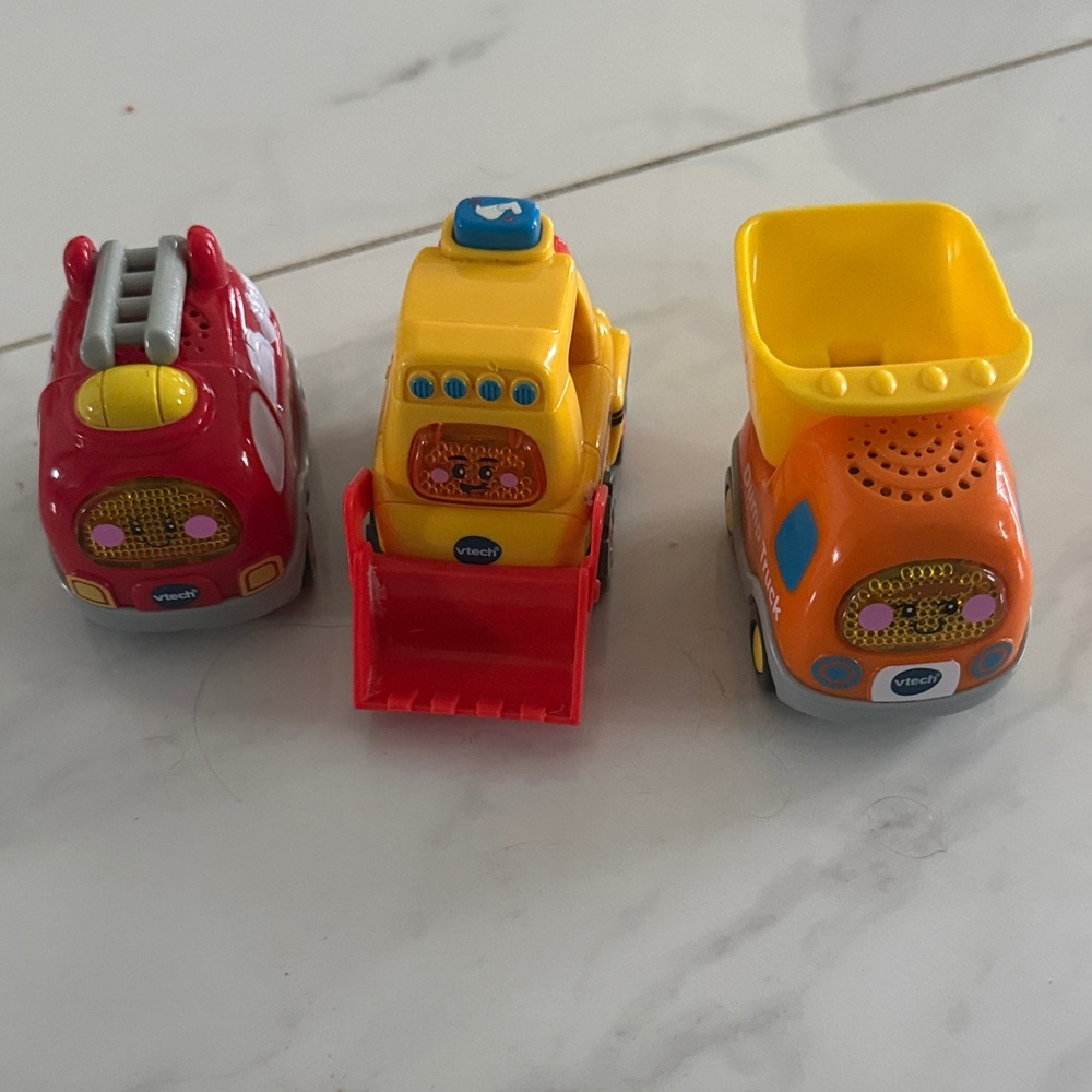 Vtech go go smart wheels dump truck, bulldozer and fire truck